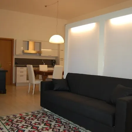 アパート Casa Camozzi ベルガモ